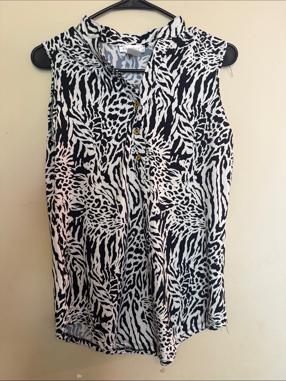 Chandly Black and White Animal/Zebra-Print Sleeveless Sleeveless Blouse Top